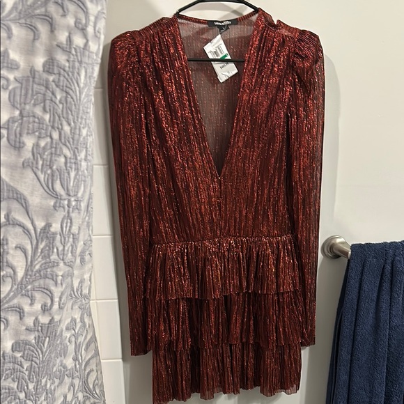 Elegant Shimmering Brown Dress - Picture 4 of 4